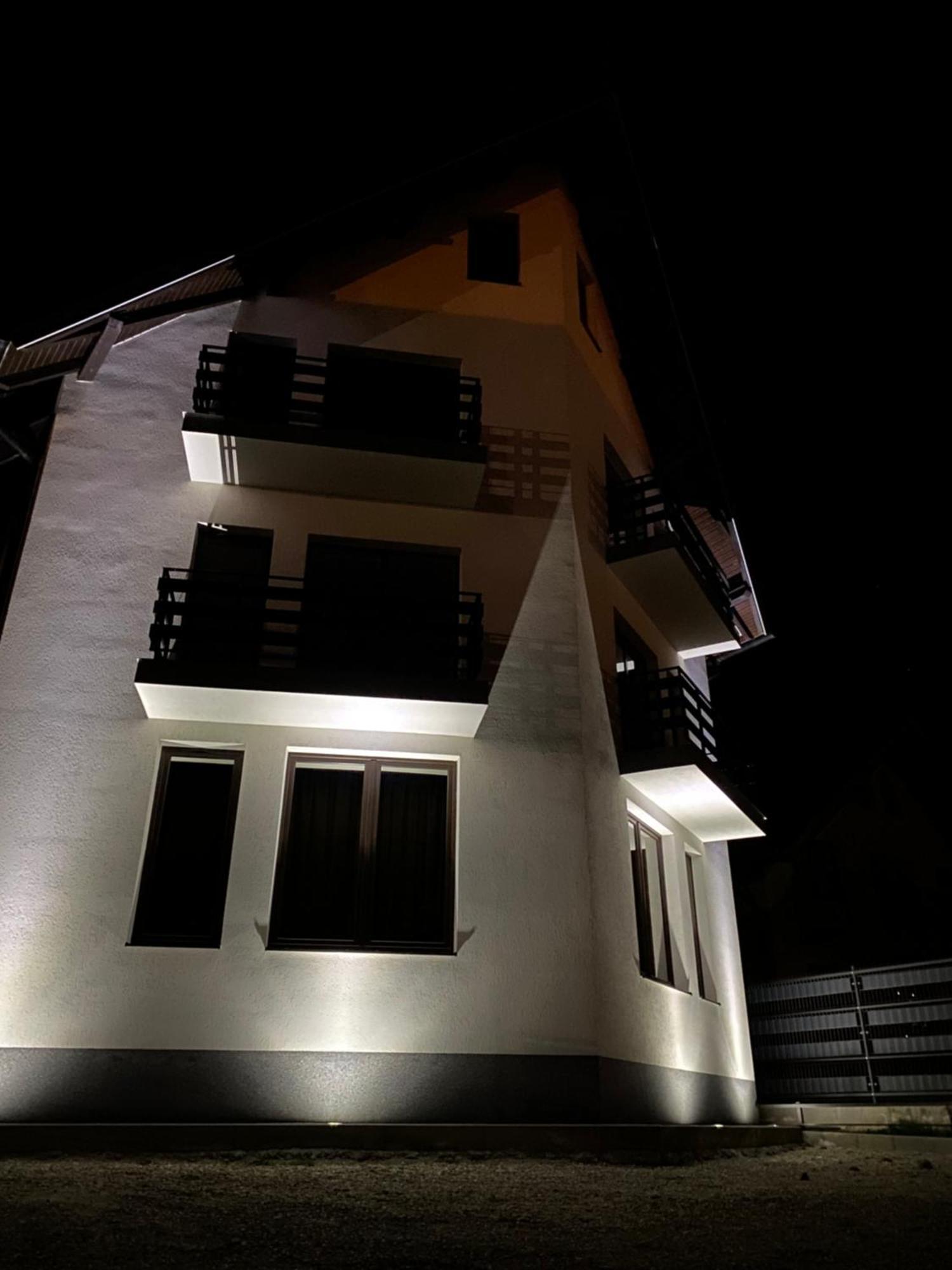 Vila Hora Craiului Zarnesti Exterior foto